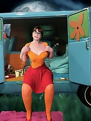 Sensational mature bitch is having sex with her boyfriend