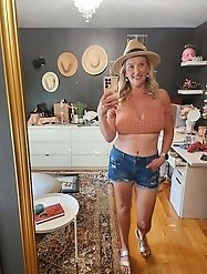 Attending NKOTB concert, 46-year-old and still having fun