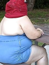 Mature French women revealing their moistened lips